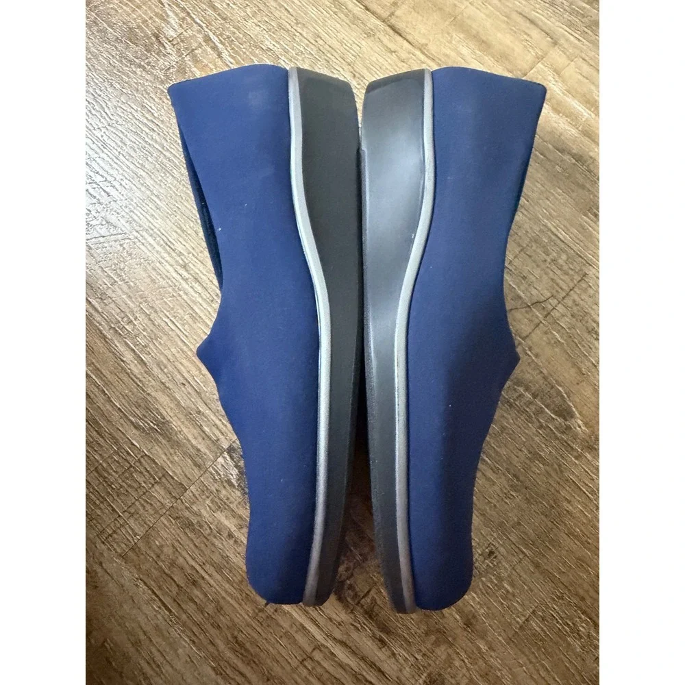 SAS Tripad Comfort Navy Blue Slip On Loafers Womens 9 W Wide Comfort Shoes